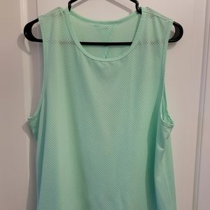 Athletic tank by Lorna Jane